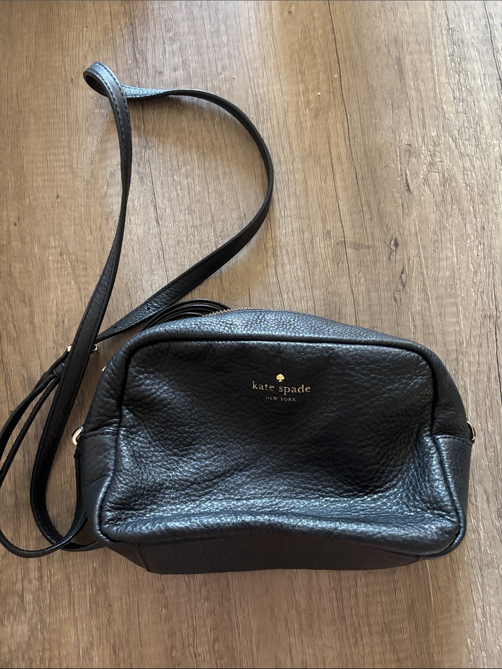 kate spade black pebbled leather crossbody camera bag